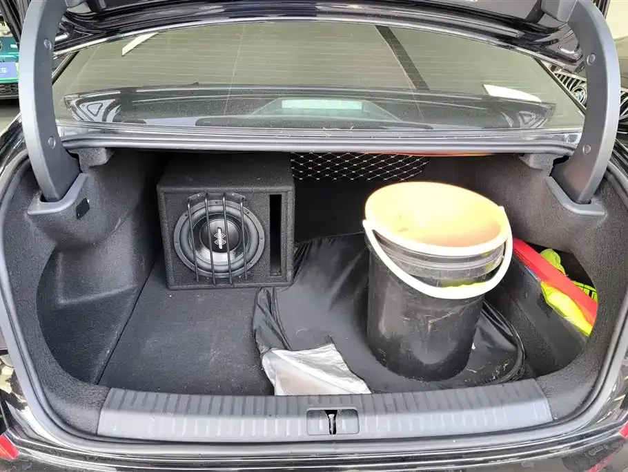 Volkswagen Passat — фото 4