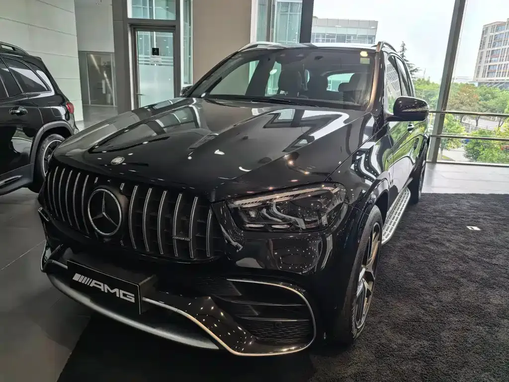 Mercedes-Benz GLE AMG — фото 1