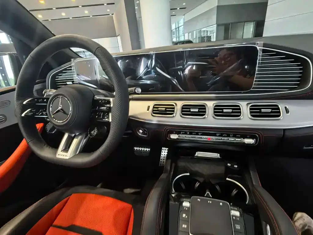 Mercedes-Benz GLE AMG — фото 9
