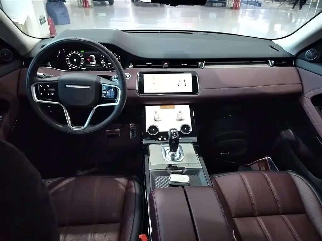 Land Rover Evoque — фото 9