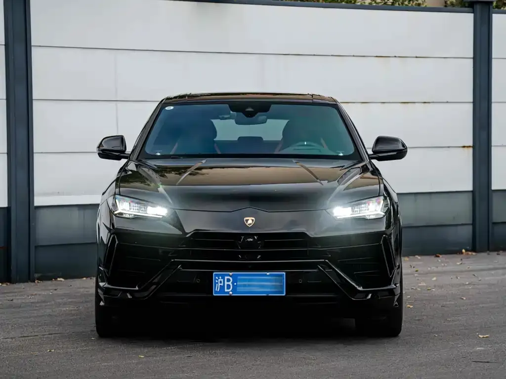 Lamborghini Urus — фото 2