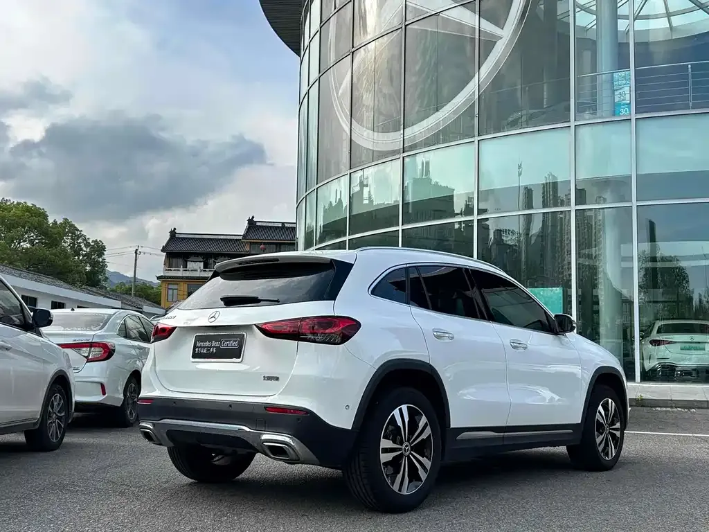 Mercedes-Benz GLA — фото 2