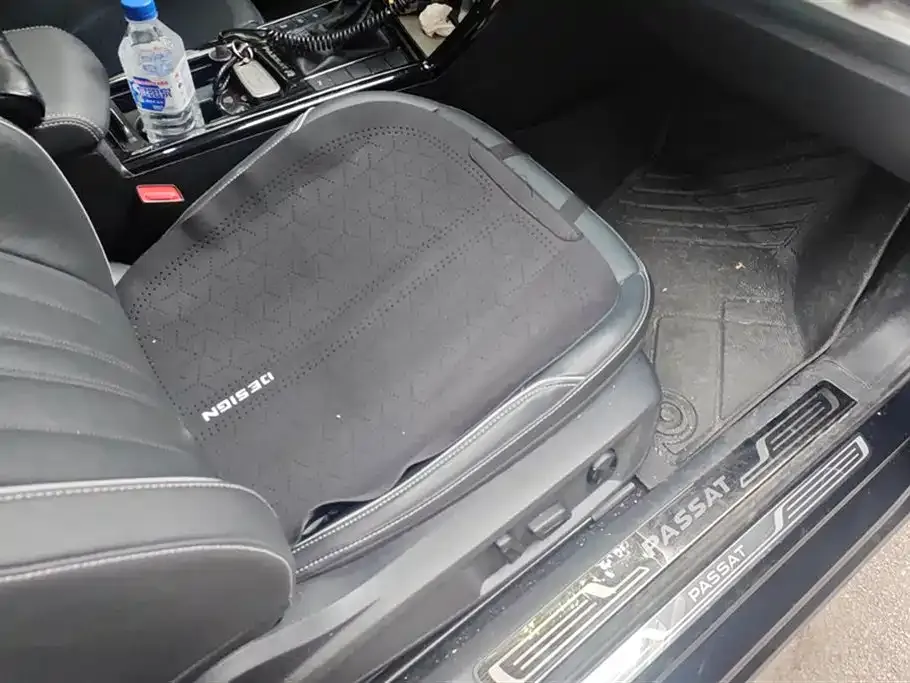 Volkswagen Passat — фото 8
