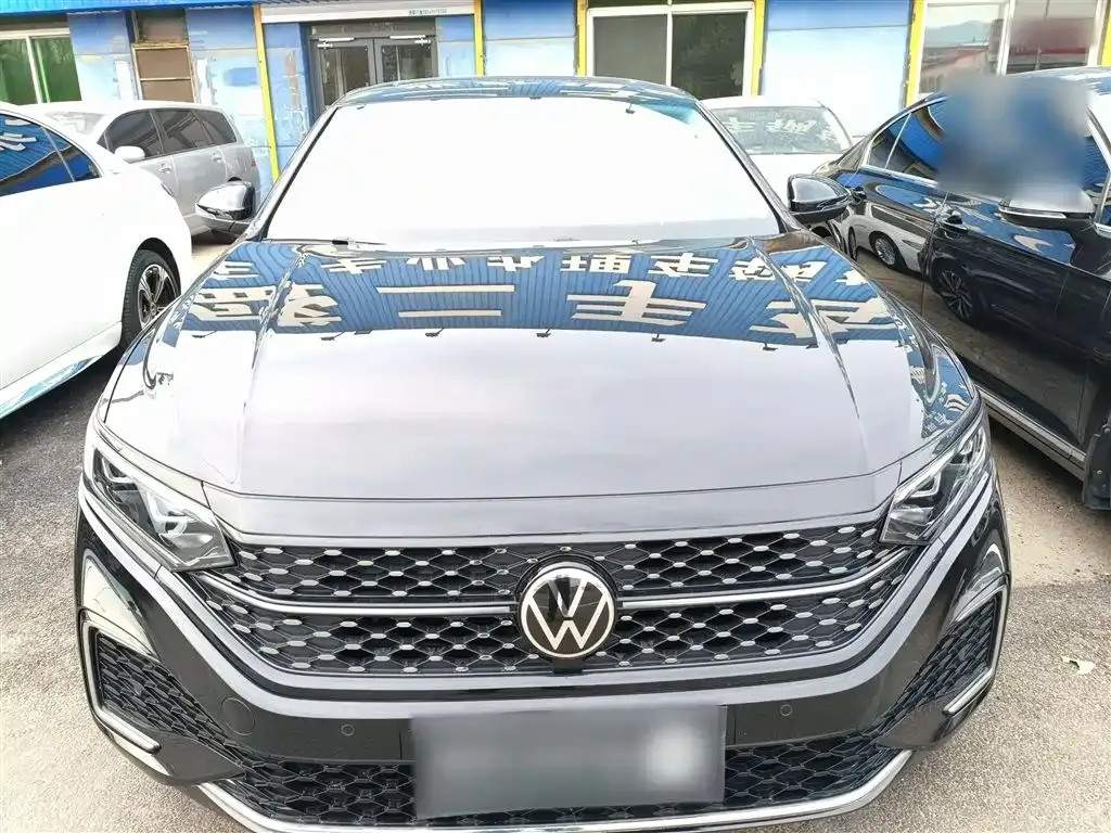 Volkswagen Passat — фото 3