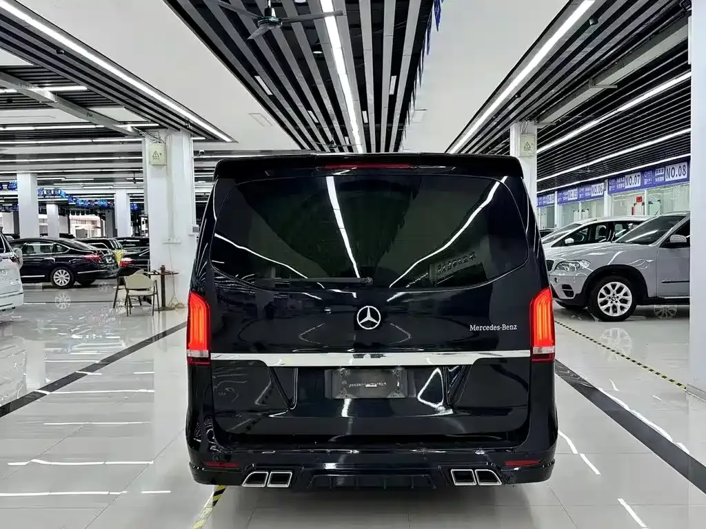 Mercedes-Benz Vito — фото 10