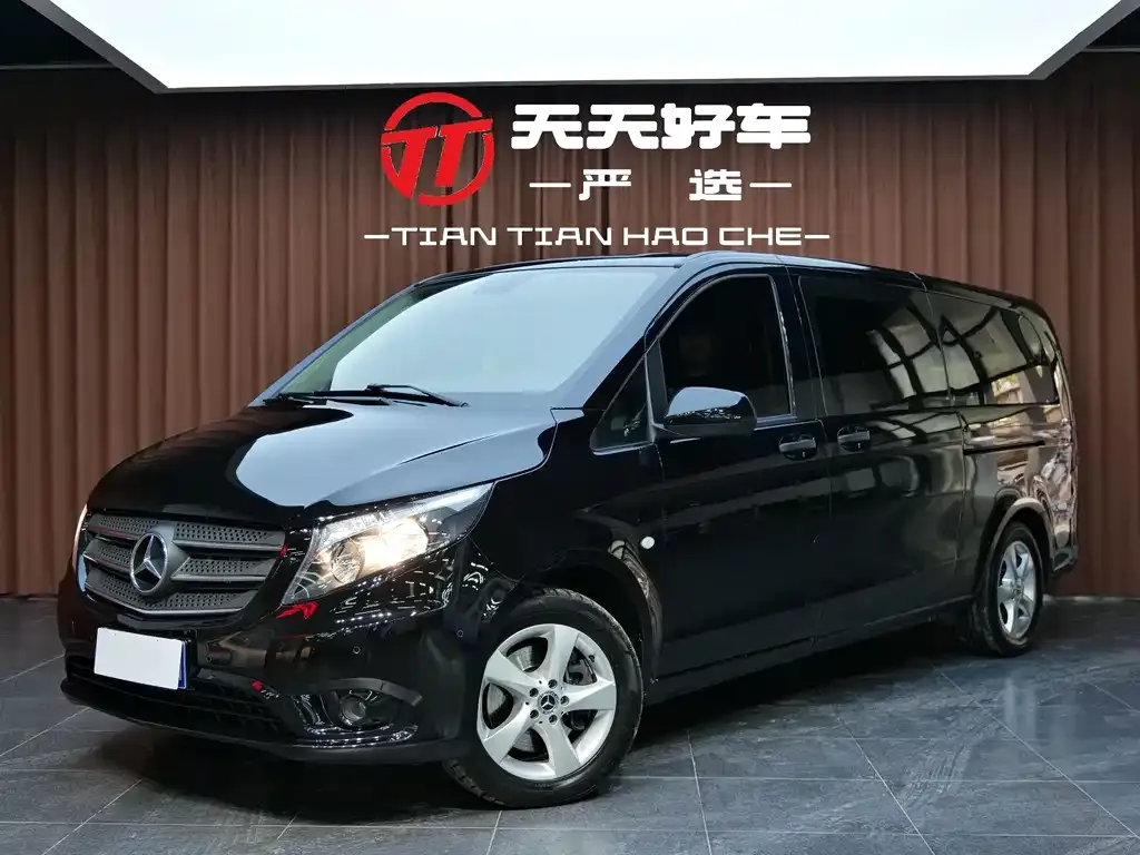 Mercedes-Benz Vito — фото 1