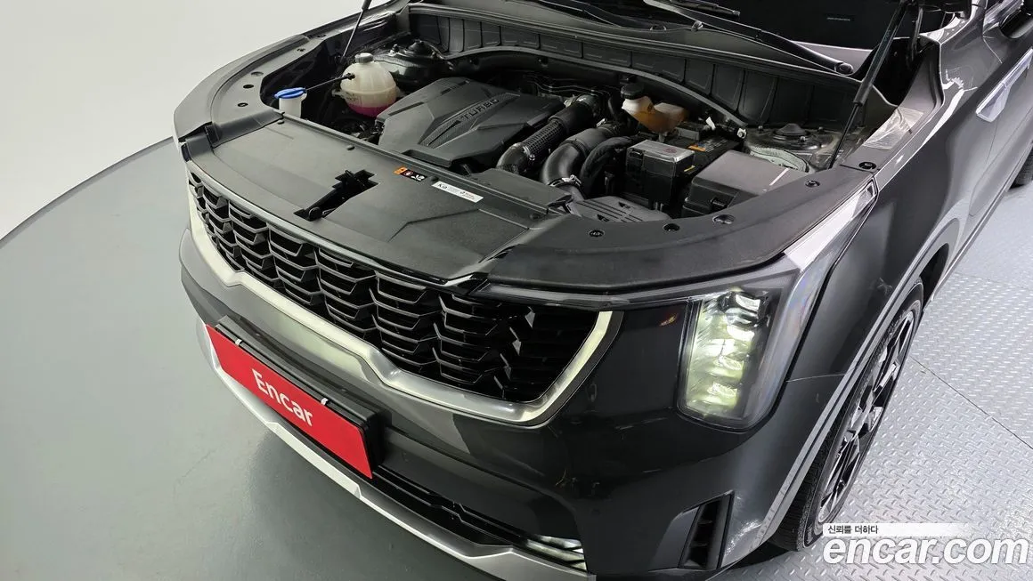 Kia Sorento — фото 6
