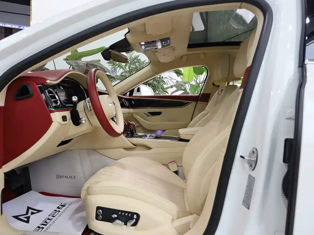 Bentley Flying Spur — фото 7