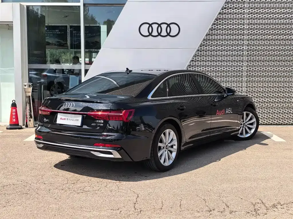 Audi A6L — фото 4