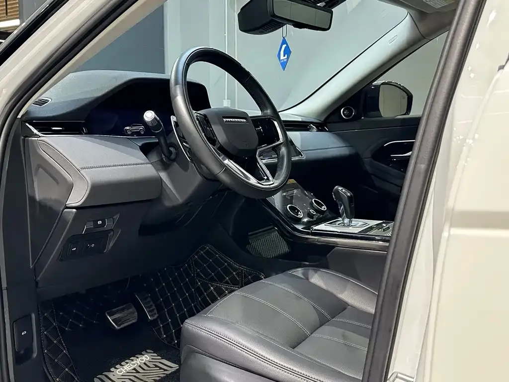 Land Rover Evoque — фото 10