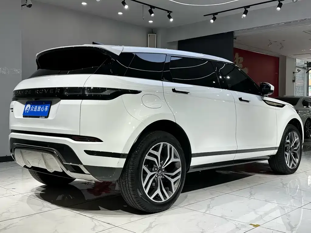 Land Rover Evoque — фото 7
