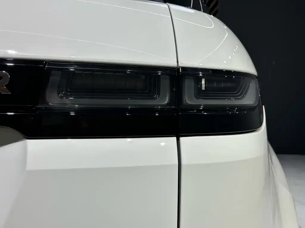 Land Rover Evoque — фото 8