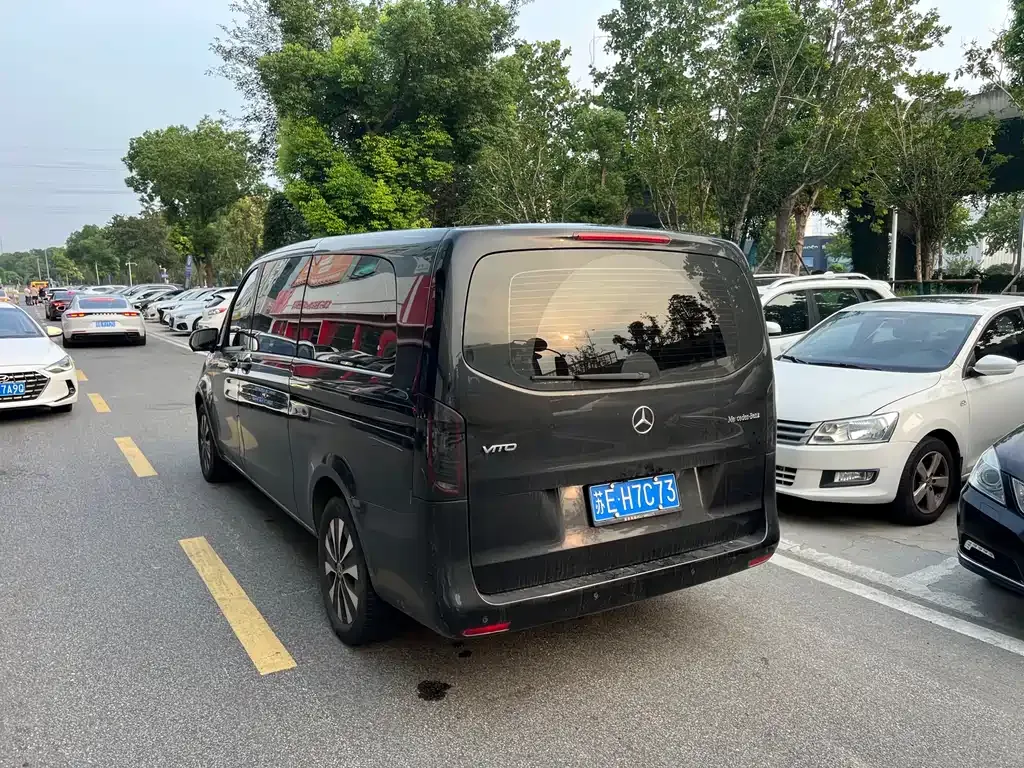 Mercedes-Benz Vito — фото 10