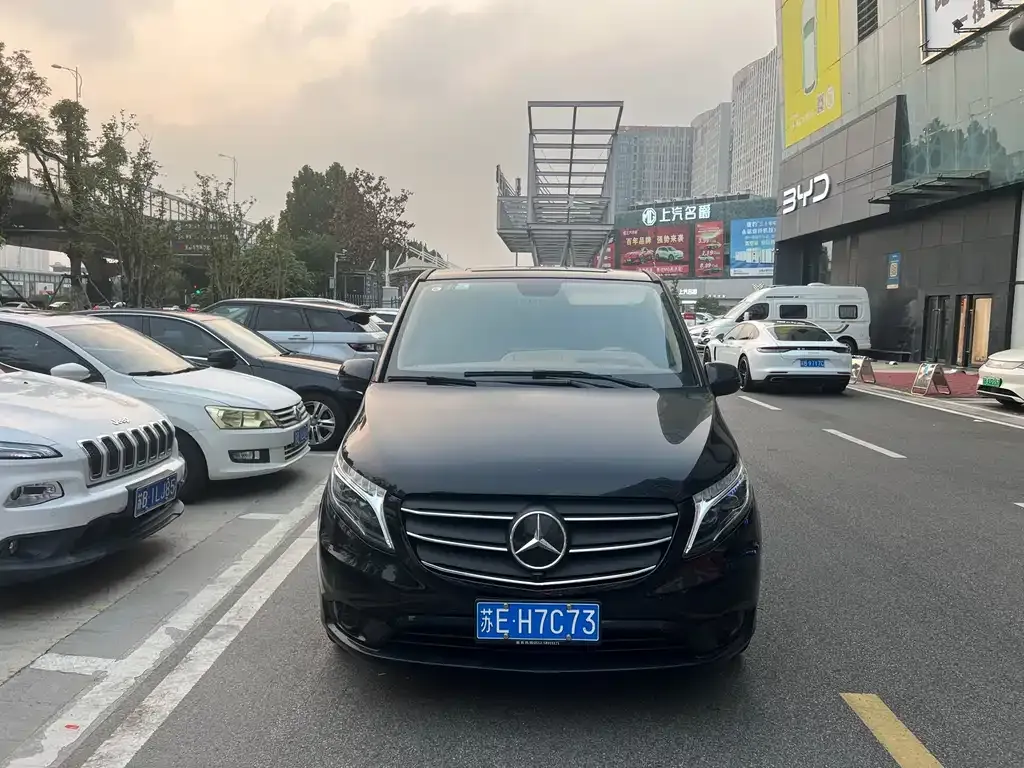 Mercedes-Benz Vito — фото 2