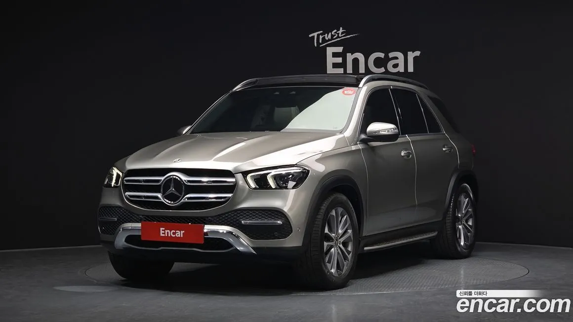 Mercedes-Benz GLE-Class — фото 1