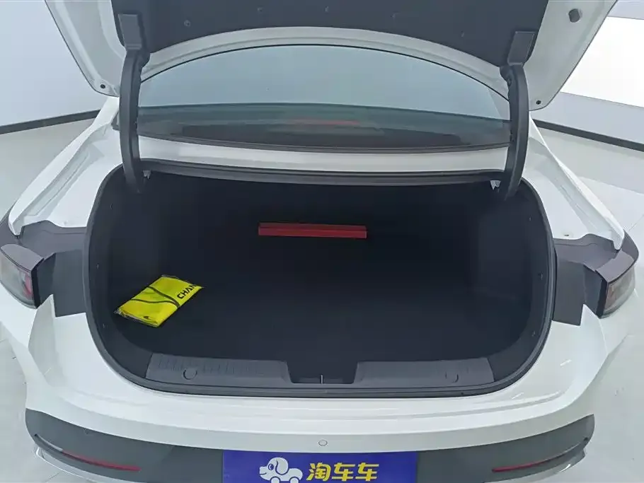 Changan Eado — фото 4