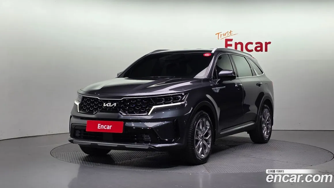 Kia Sorento — фото 1