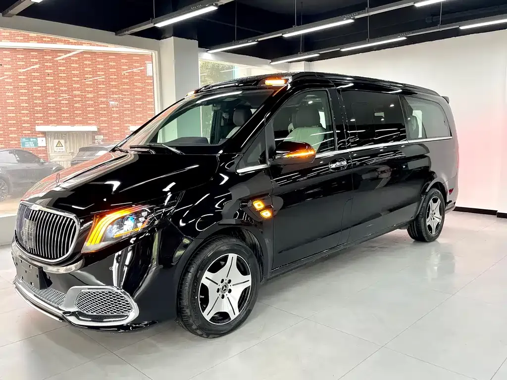 Mercedes-Benz Vito — фото 1