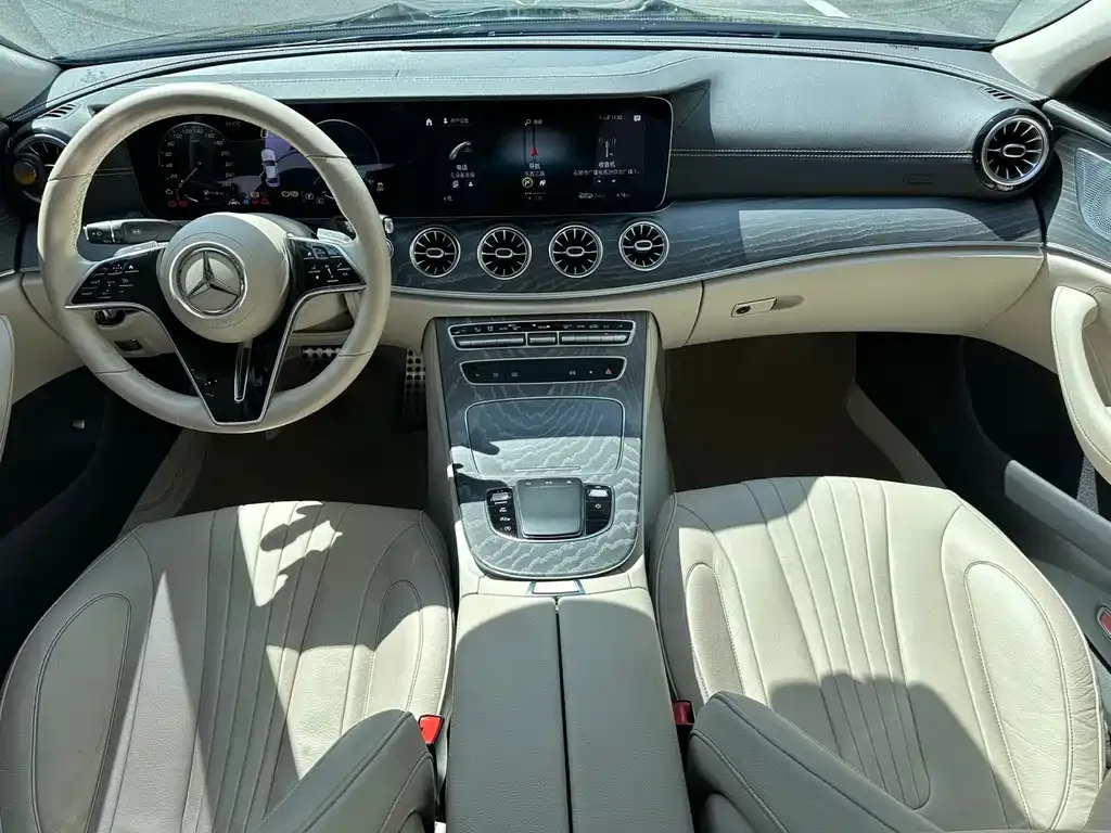 Mercedes-Benz CLS — фото 5