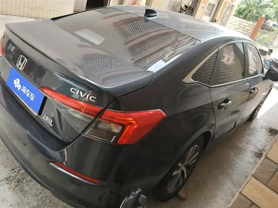Honda Civic — фото 3