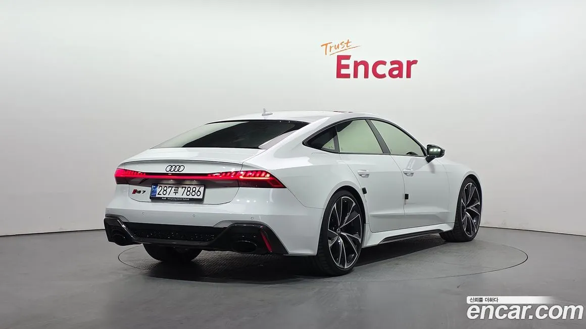 Audi RS7 — фото 2