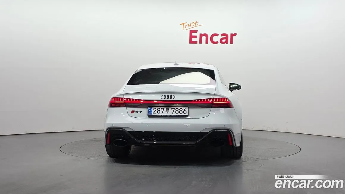 Audi RS7 — фото 4