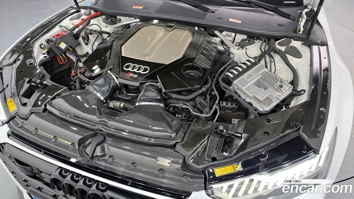 Audi RS7 — фото 6