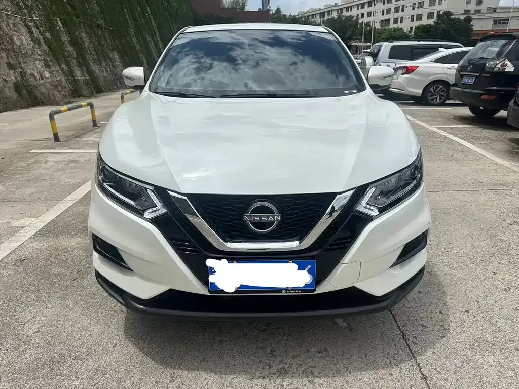 Nissan Qashqai — фото 3