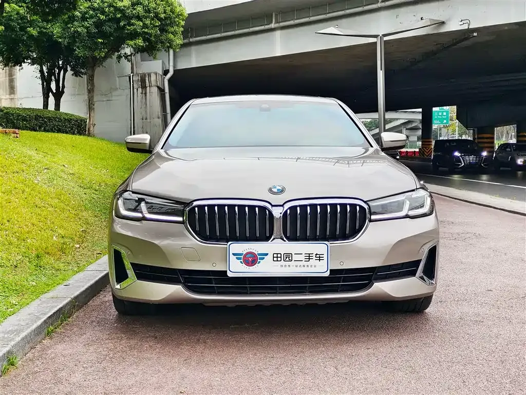 BMW 5 Series New Energy — фото 2