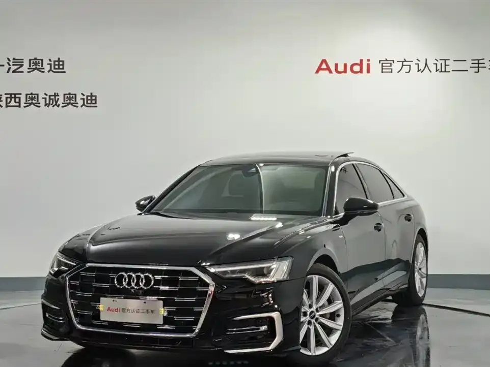 Audi A6L — фото 1