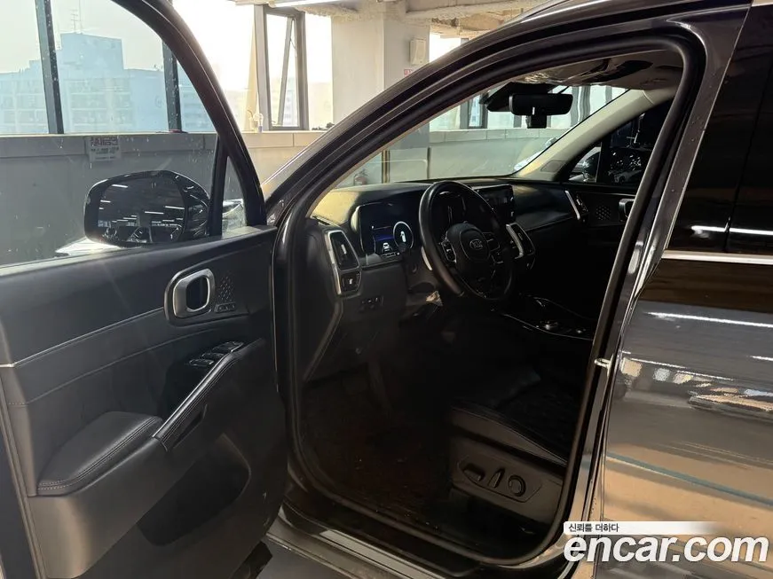 Kia Sorento — фото 10