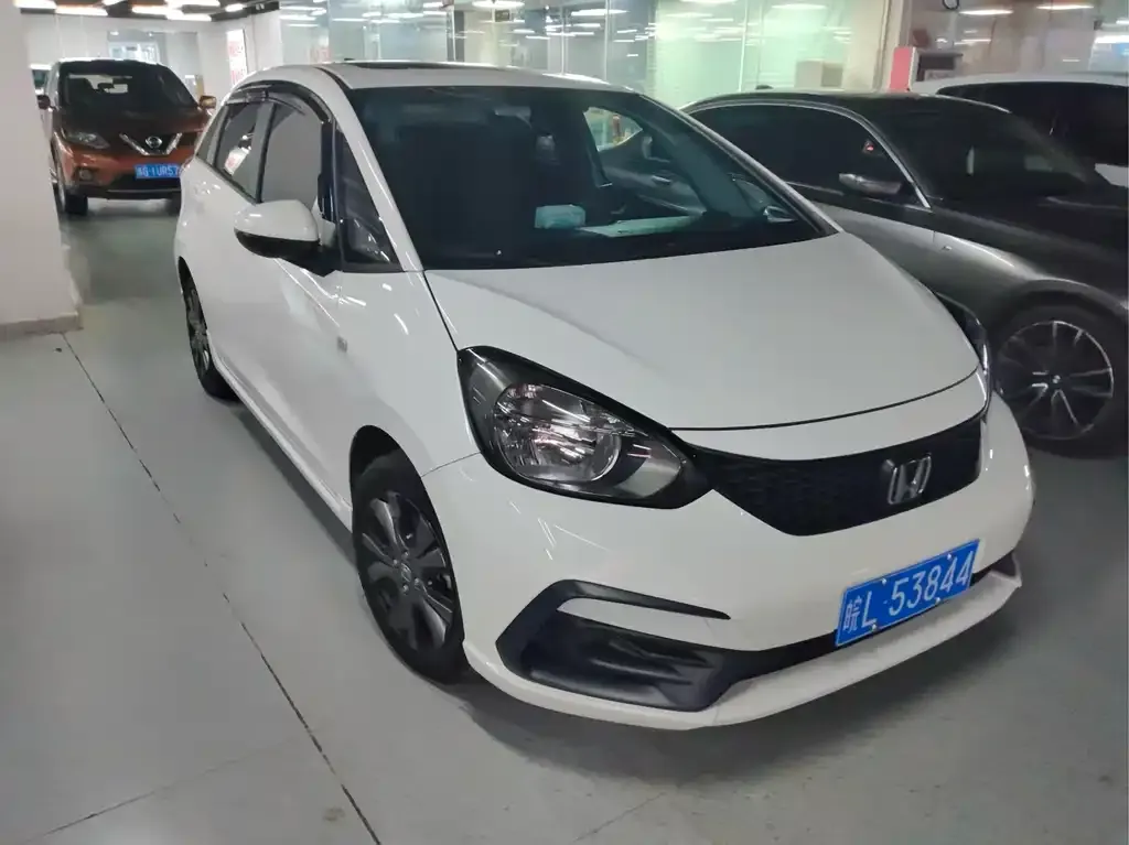 Honda Fit — фото 2