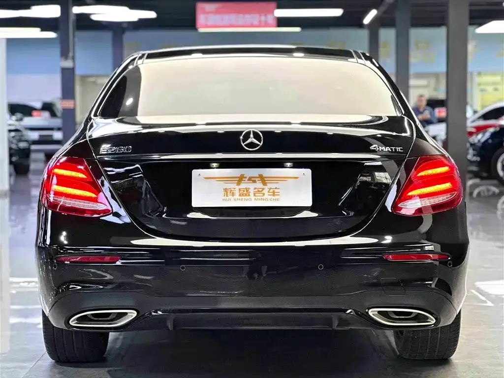 Mercedes-Benz E-Class (Import) — фото 4