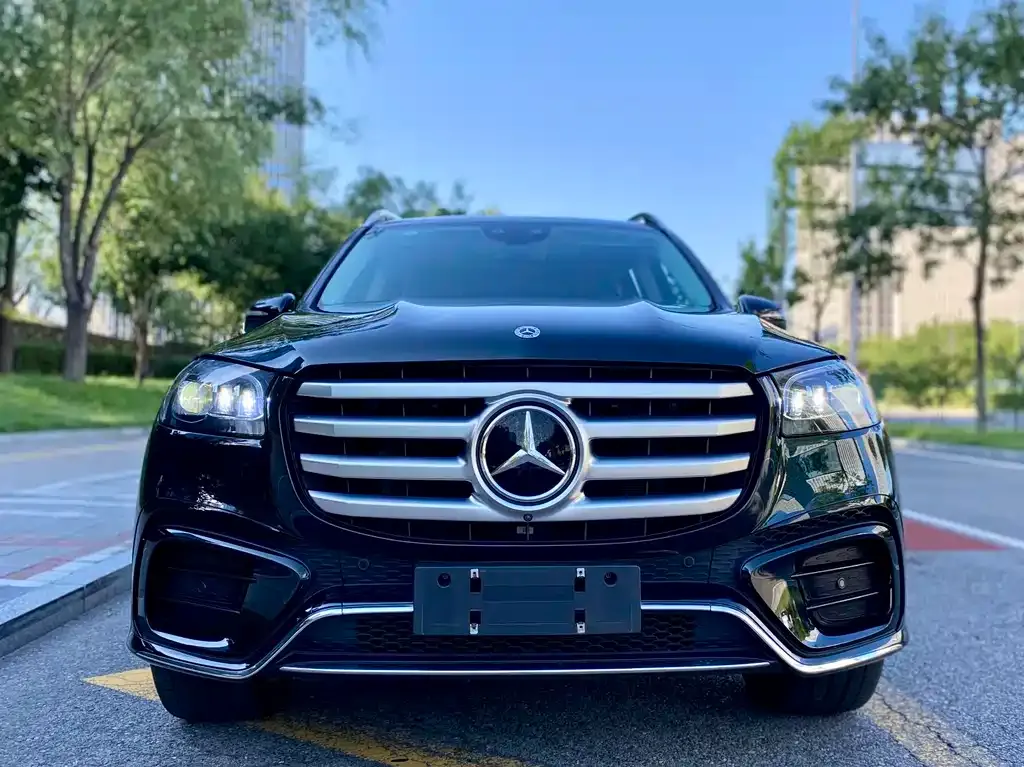 Mercedes-Benz GLS — фото 2