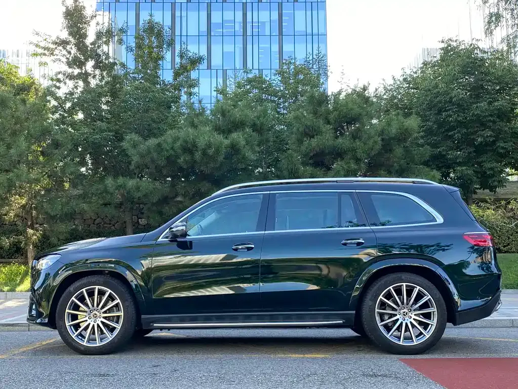 Mercedes-Benz GLS — фото 5