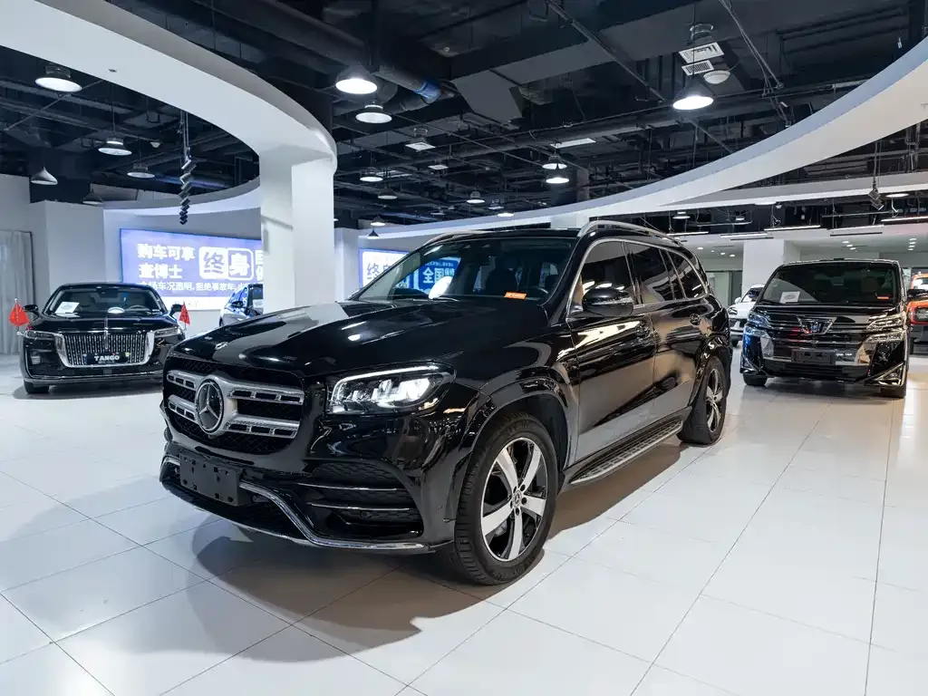 Mercedes-Benz GLS — фото 1