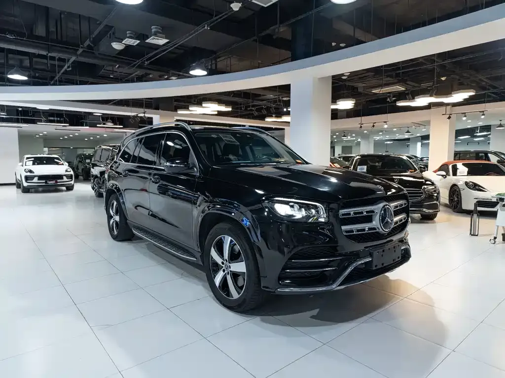 Mercedes-Benz GLS — фото 3