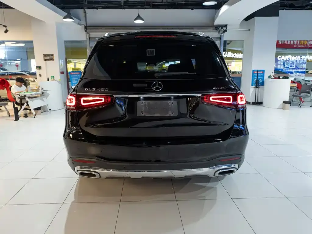 Mercedes-Benz GLS — фото 5