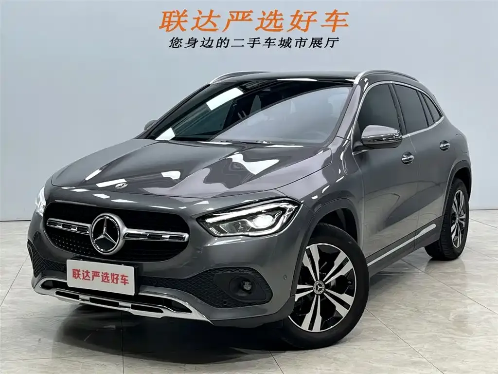 Mercedes-Benz GLA — фото 1
