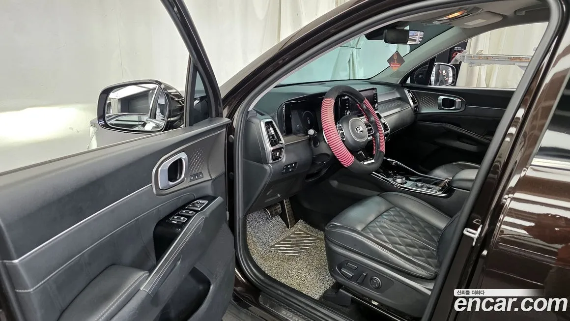 Kia Sorento — фото 10