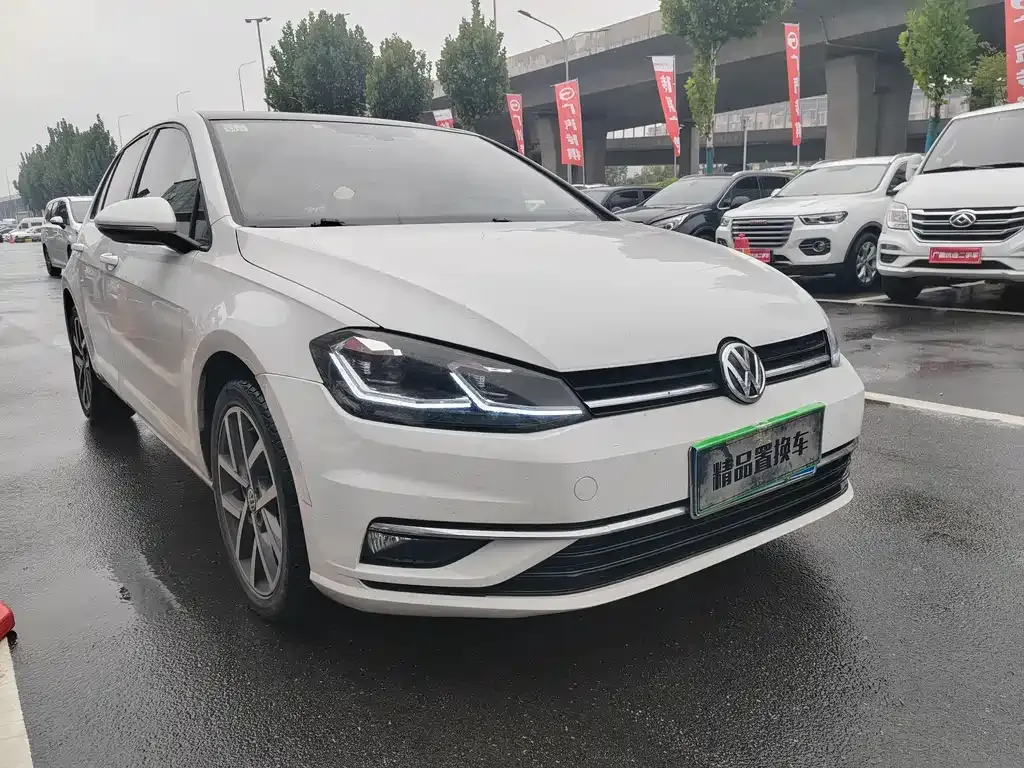 Volkswagen Golf — фото 3