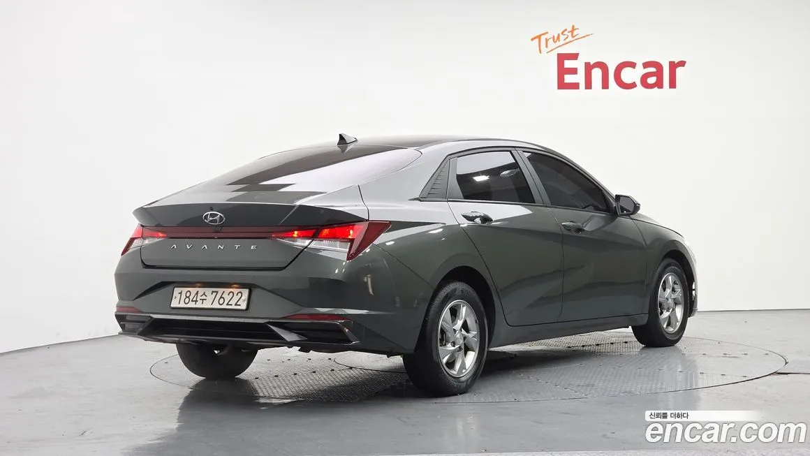 Hyundai AVANTE — фото 2
