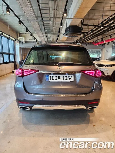 Mercedes-Benz GLE-Class — фото 4