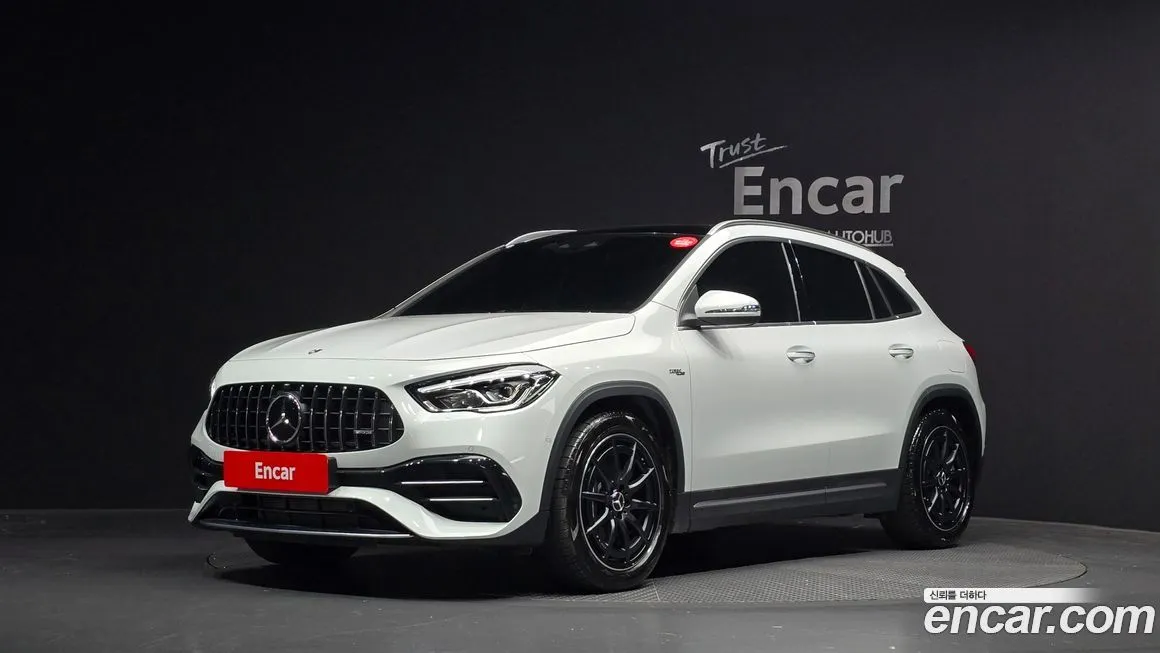 Mercedes-Benz GLA-Class — фото 1