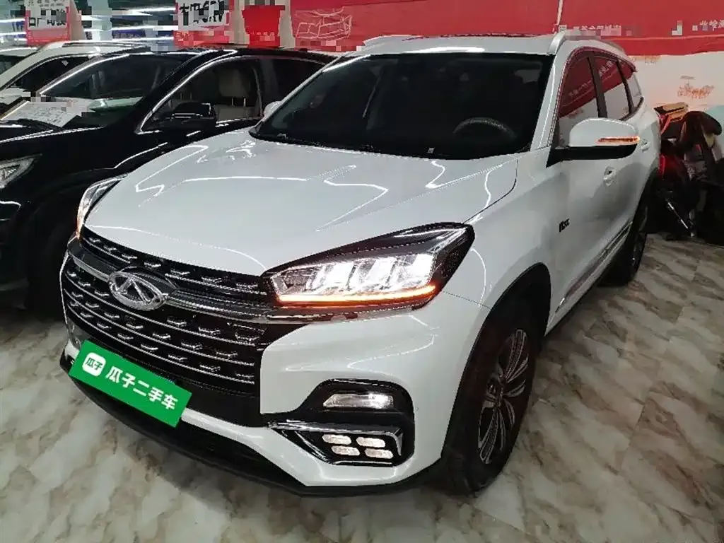 Chery Tiggo 8 — фото 2