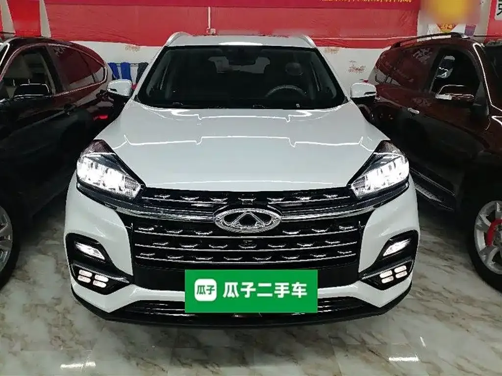 Chery Tiggo 8 — фото 3