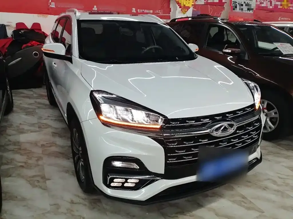Chery Tiggo 8 — фото 4