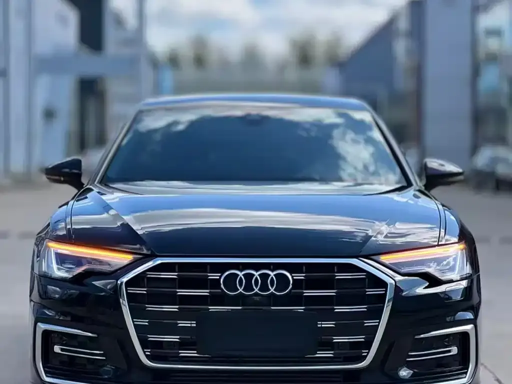 Audi A6L — фото 2