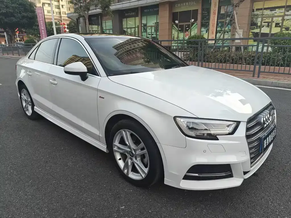 Audi A3 — фото 3