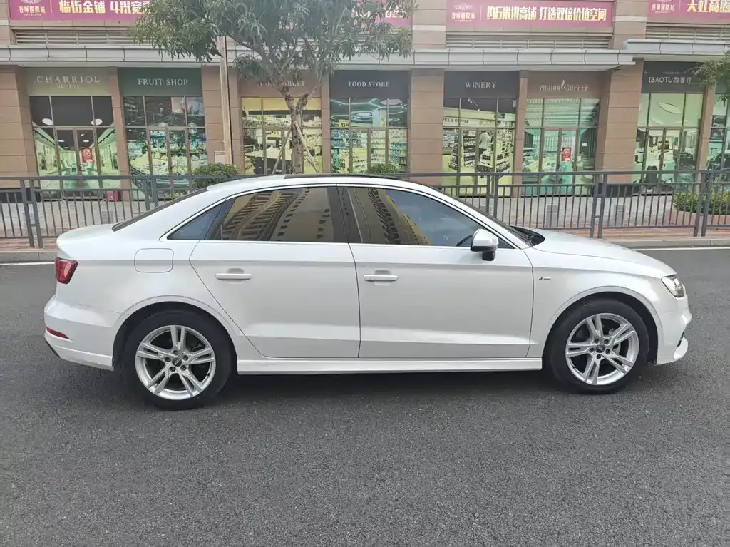 Audi A3 — фото 4